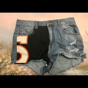 Distressed Short Shorts EUC.